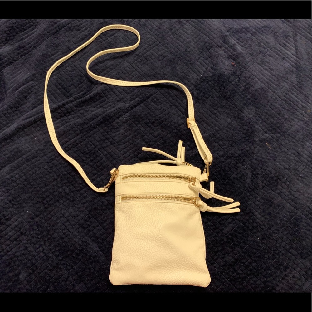 White Crossbody bag